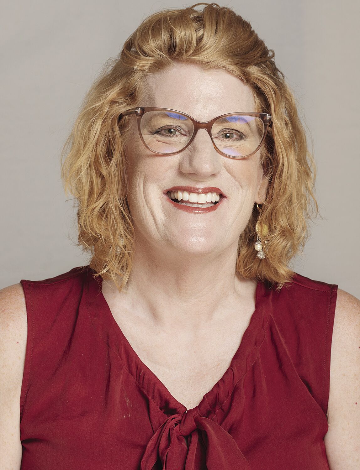 Dr. Carol Linder